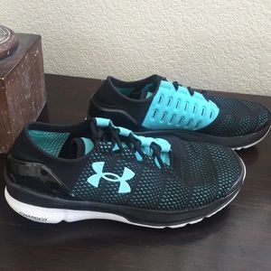 Under Armour Speedform Running Shoes Size 9 Woman